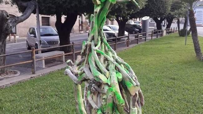 Di nuovo vandalizzate le opere di Moradi Il Comune fa denuncia