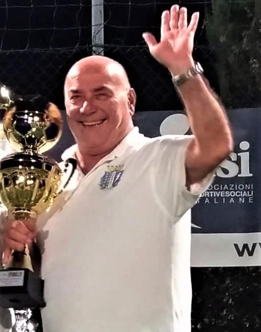 Morto a 72 anni lo storico barbiere del rione Fornacelle 