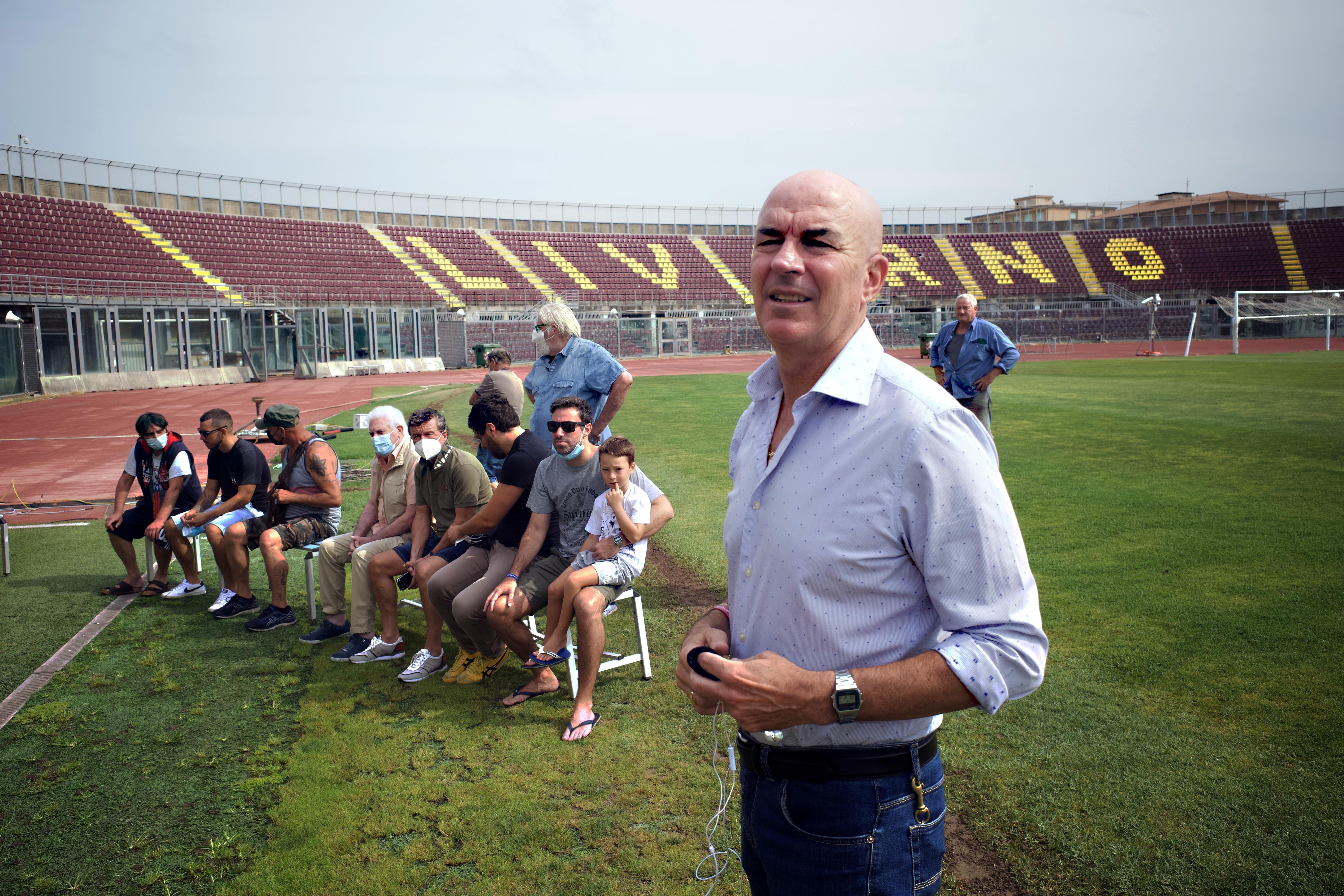 Titolo, marchio, imprenditori e passione. Salvetti: «Così dopo la fine può rinascere il calcio a Livorno» 