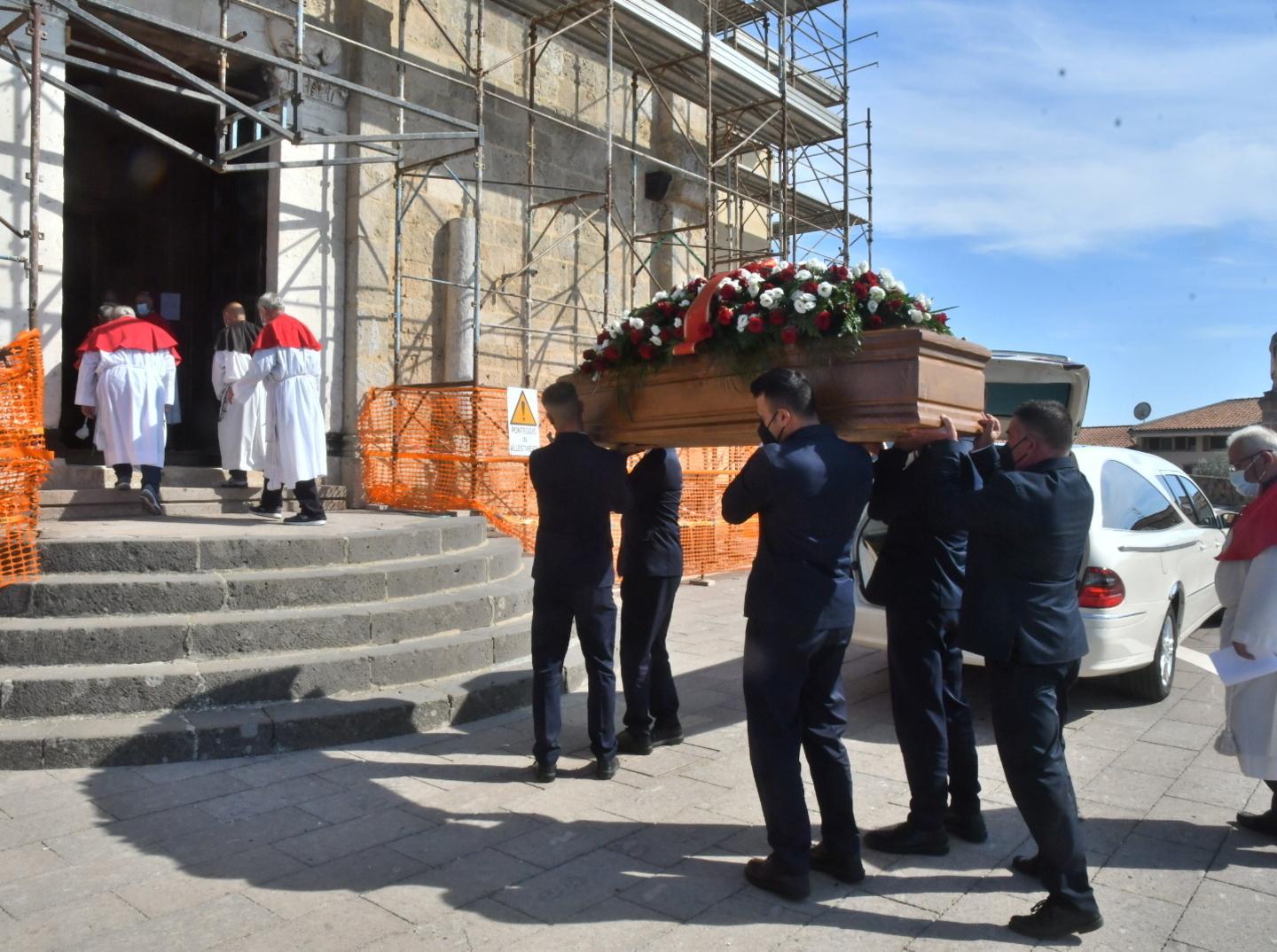 L’addio a Ignazio Manca, in chiesa il fratello Carmine