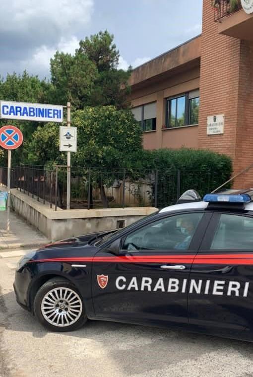 Donna truffata online, denunciati due ferraresi