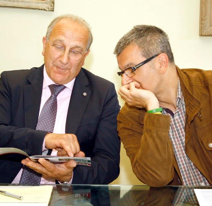 Il centrodestra gioca a scacchi Mosse incrociate e arrocchi