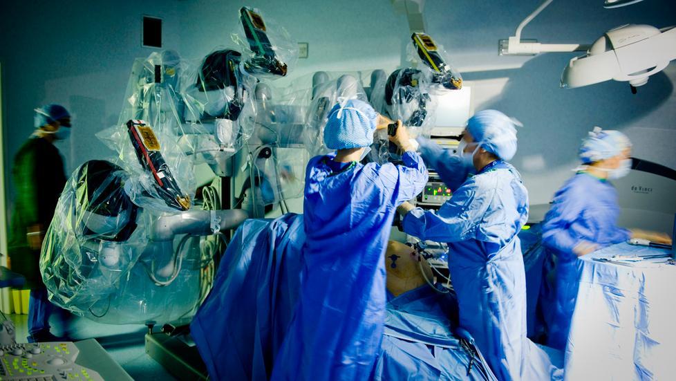 Modena. Endometriosi, una 29enne operata con il robot Da Vinci 