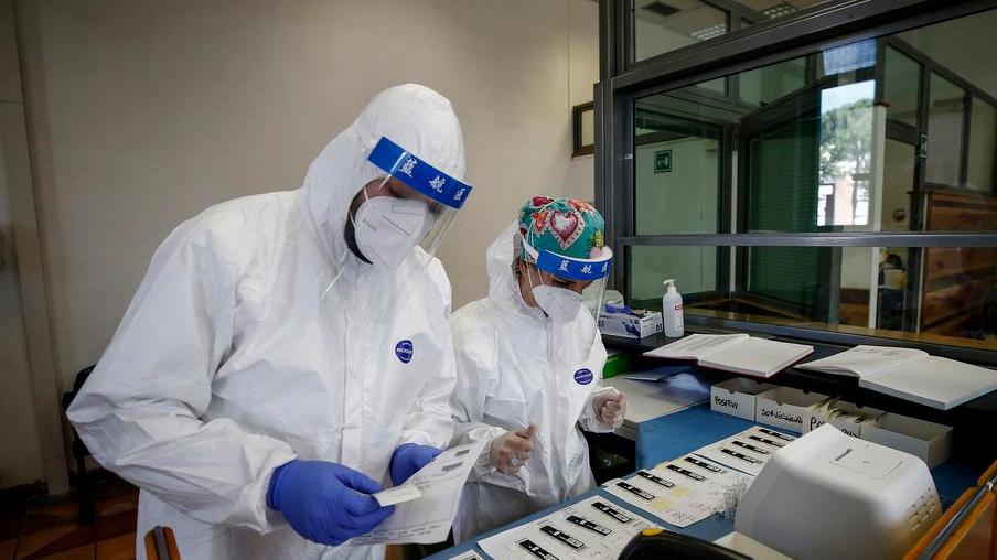 Covid, nel Ferrarese casi attivi decuplicati in tre settimane