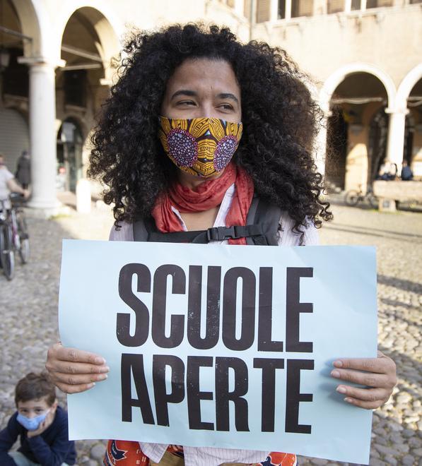 Ferrara. Green pass per insegnanti: la Cisl: pronti a tutele legali 