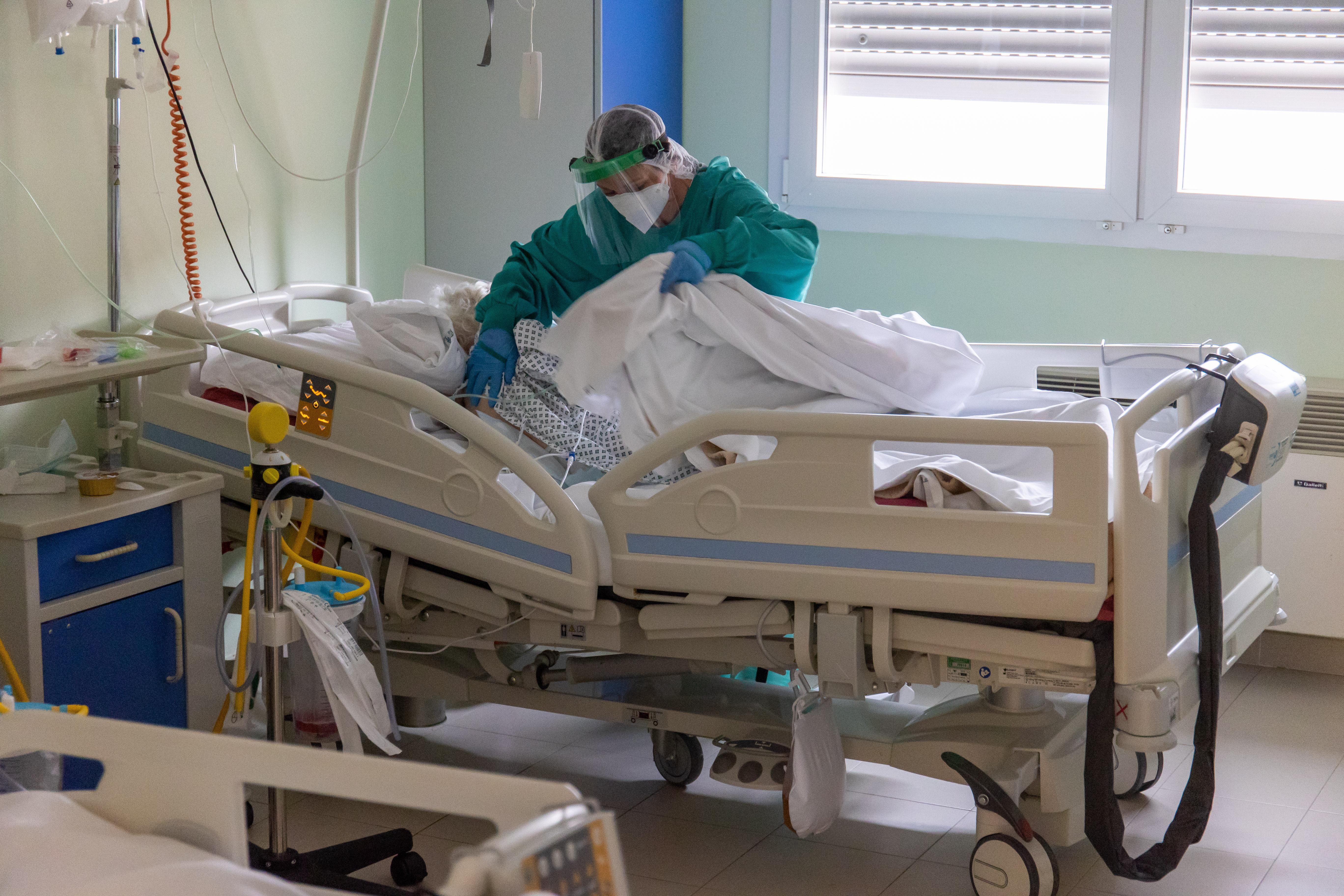 Coronavirus, nel Ferrarese altri due ricoveri e 55 nuovi contagi