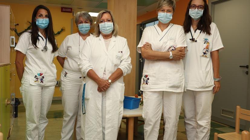 Modena, Sara e la leucemia. Gli amici si vaccinano: "Per i soggetti fragili è come uno scudo"