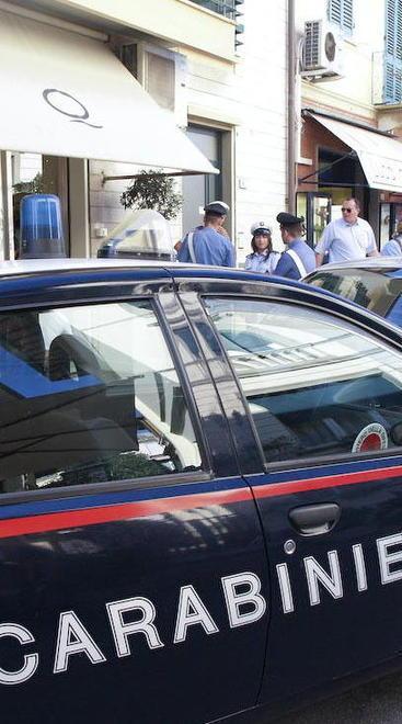 Furto da 100mila euro nella villa delle vacanze 