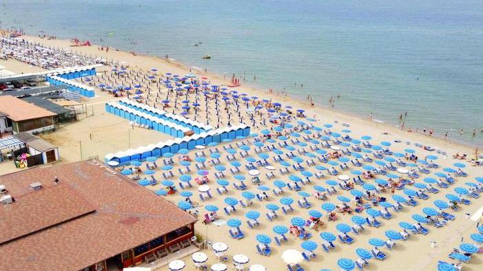 I balneari: «Il problema è convincere gli indecisi»