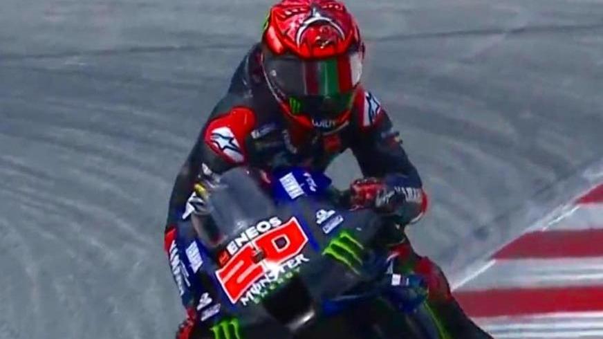 Quartararo è “circondato” È una griglia rosso Ducati