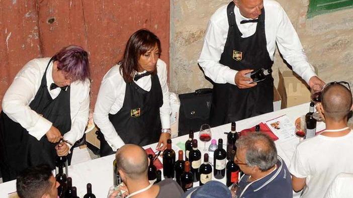 Tre sere di Calici di stelle Degustazioni nei ristoranti con abbinamenti dei vini