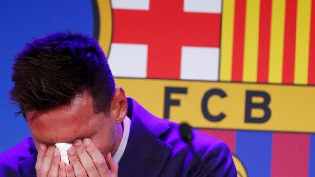 Messi in lacrime: «Vado via, ma il mio cuore resta con voi»