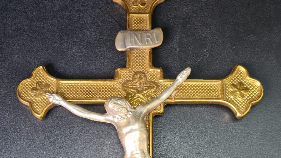 Ritrovato il crocifisso rubato della chiesa di Vada