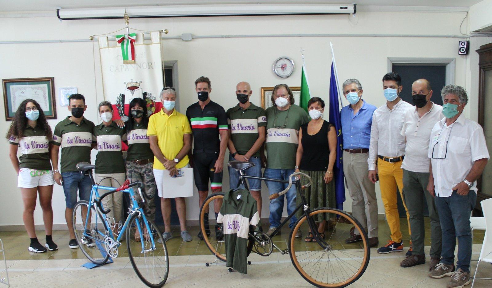 La presentazione de "La Vinaria"