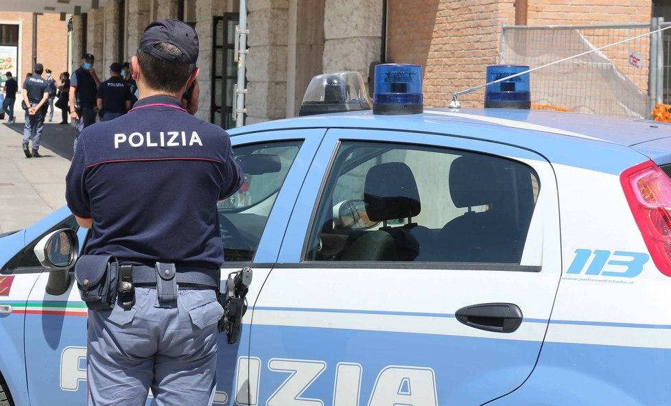 Investe un ciclista e scappa Identificato e denunciato
