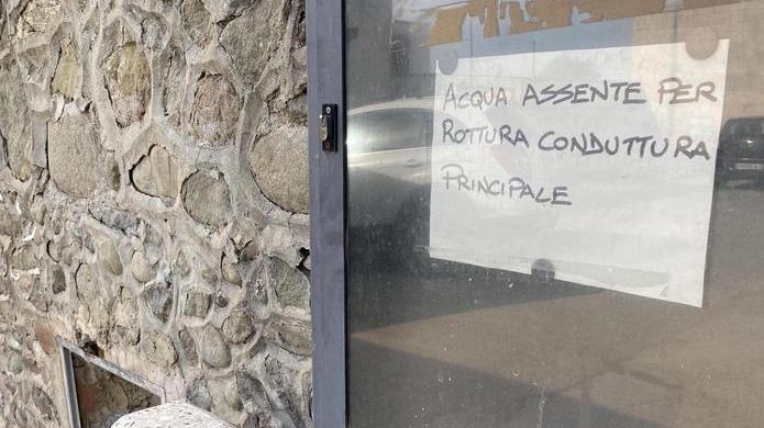 Chiazzano sorride strada senza buche