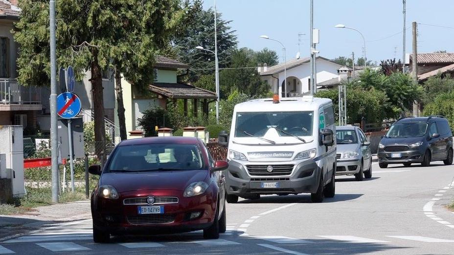 Superstrada, lavori a sorpresa Traffico in tilt e forti proteste