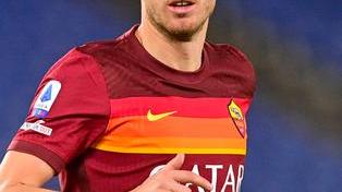 Tutti i dubbi di Messi tengono Parigi con il fiato sospeso Dzeko verso l’Inter