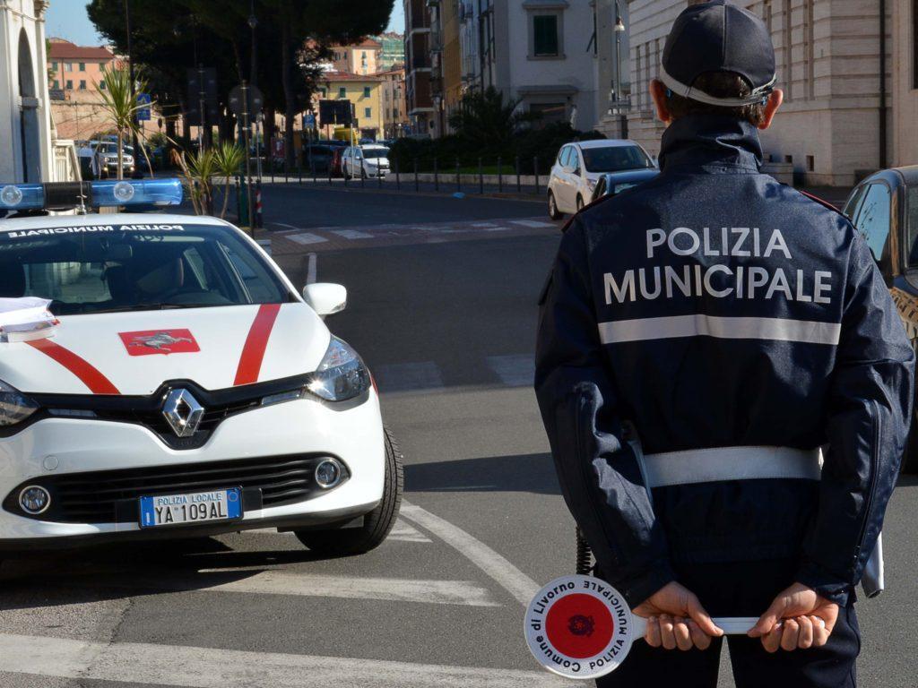 A Lucca una coppia di mendicanti viene multata 39 volte in due anni 