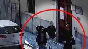 Derubò donna in centro città, di nuovo nei guai