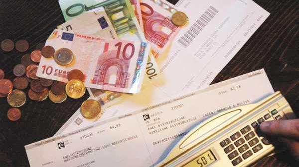 Costerà 230 euro alle famiglie pistoiesi l’impennata dei prezzi al consumo