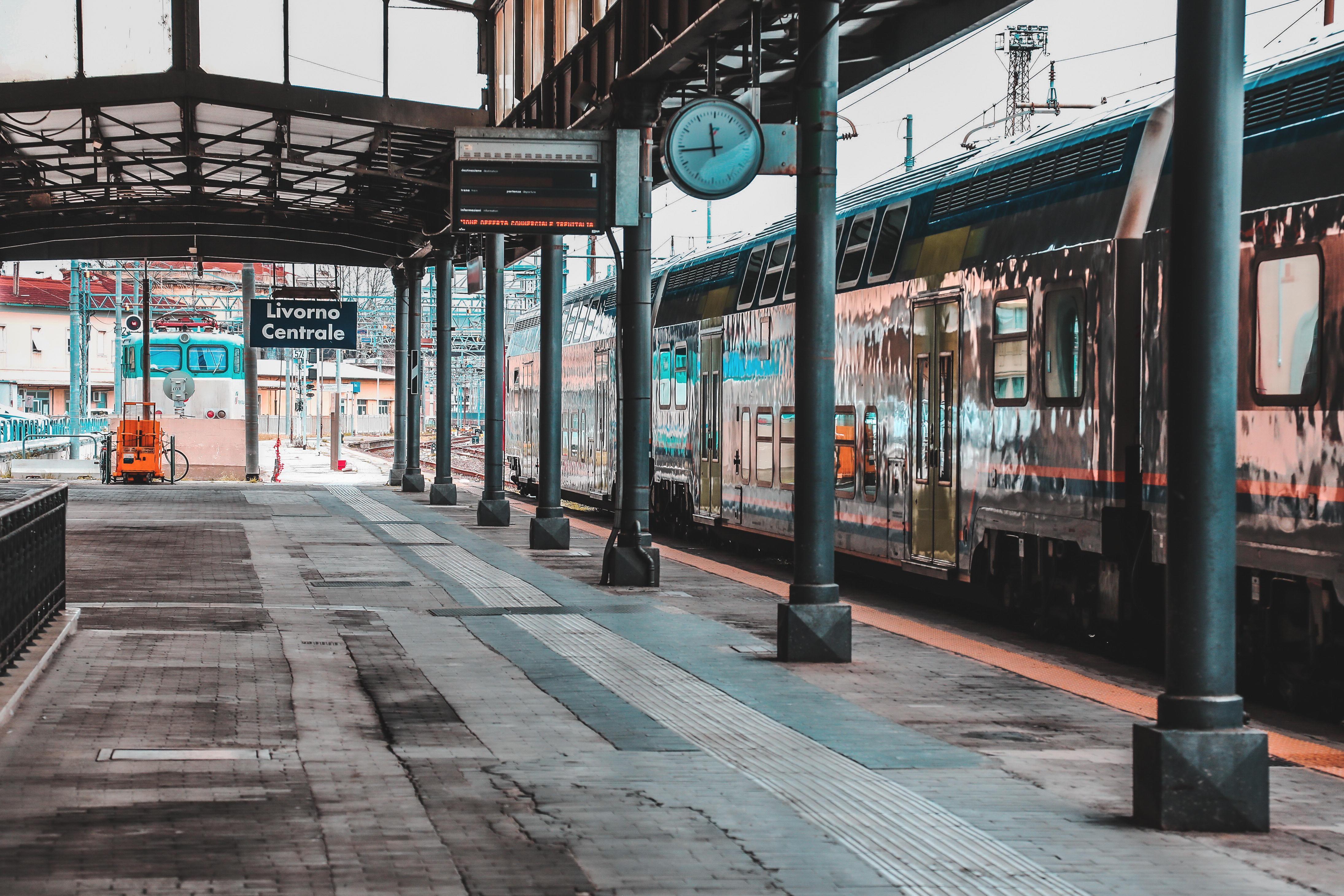 La stazione di Livorno centrale (foto Marzi/Archivio Tirreno)
