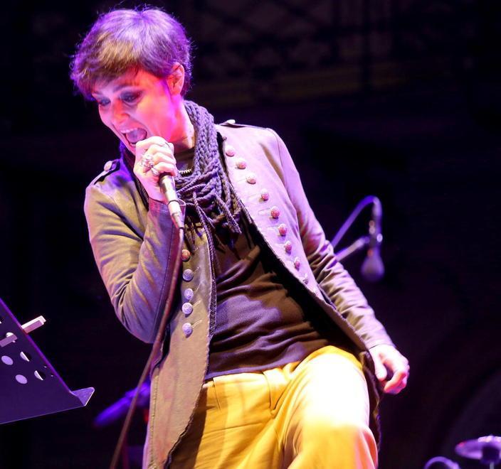Dopo lo stop green pass, Magoni canta per De Andrè: "Oggi lo avrebbero ostracizzato" 