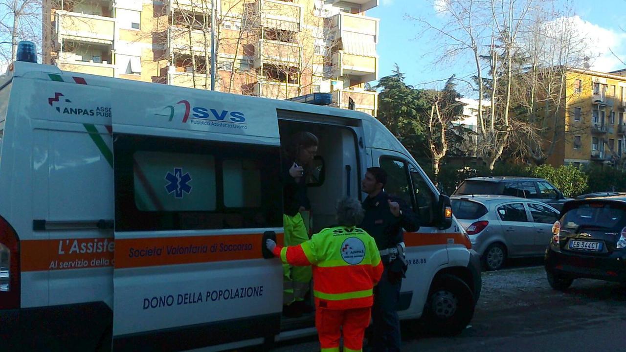 Un'ambulanza della Svs