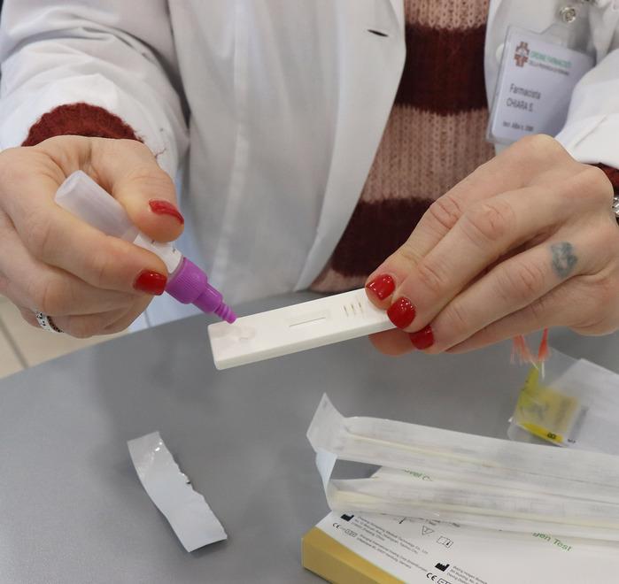 Tamponi rapidi a 15 euro Ecco in quali farmacie farli 