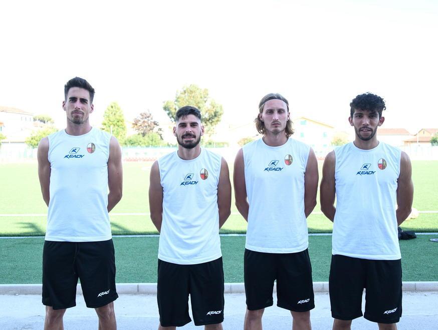 Lucchese, dopo Papini e Yakubiv sono in arrivo quattro calciatori 