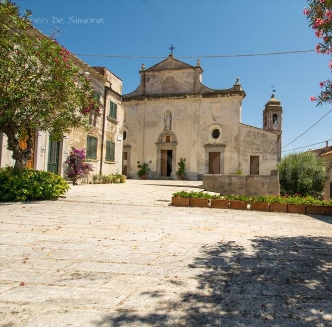 Omaggio a Pietri con la sua musica in piazza a Sant’Ilario 
