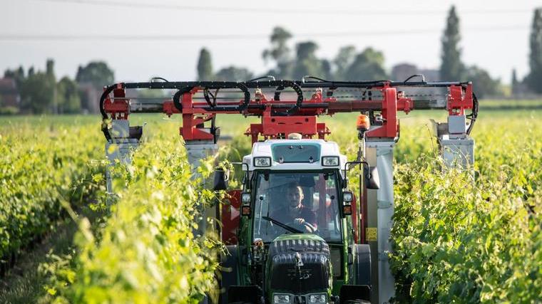 E la campagna resta ancora un investimento che attrae