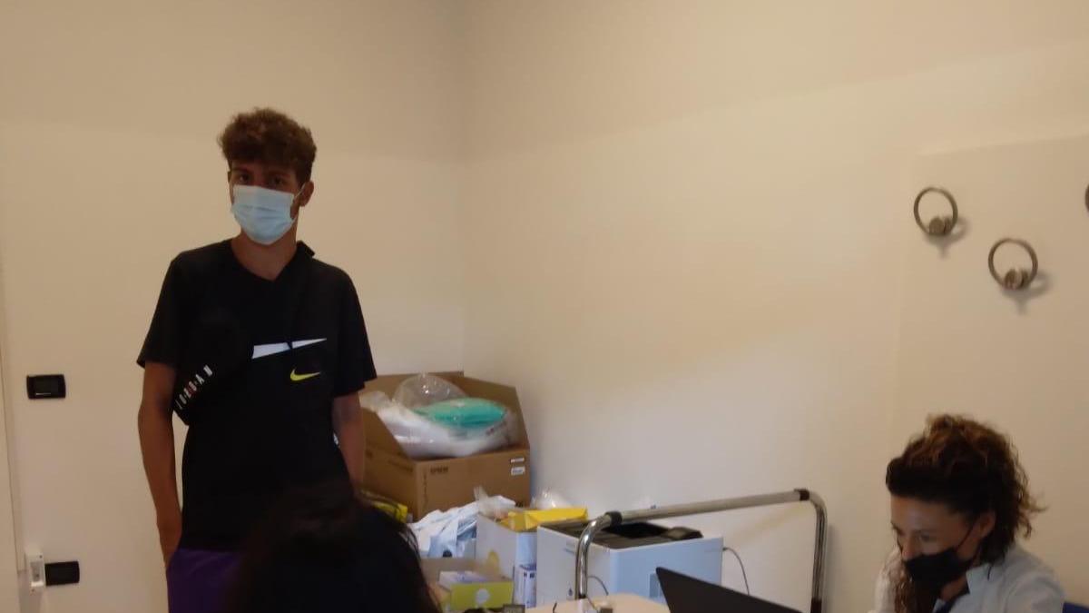 Vaccino, l'Happy Pfizer per i giovani replica a Lido Spina