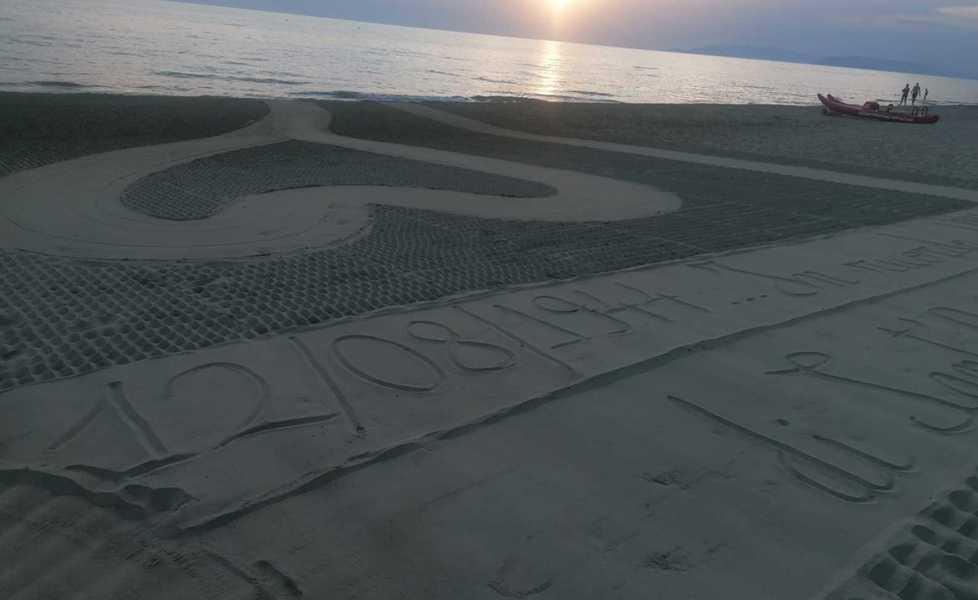 La Versilia non dimentica «Il fronte di oggi è il lavoro» 