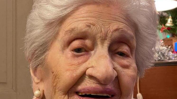 Nonna Leonetta Spagnoli oggi spegne 106 candeline