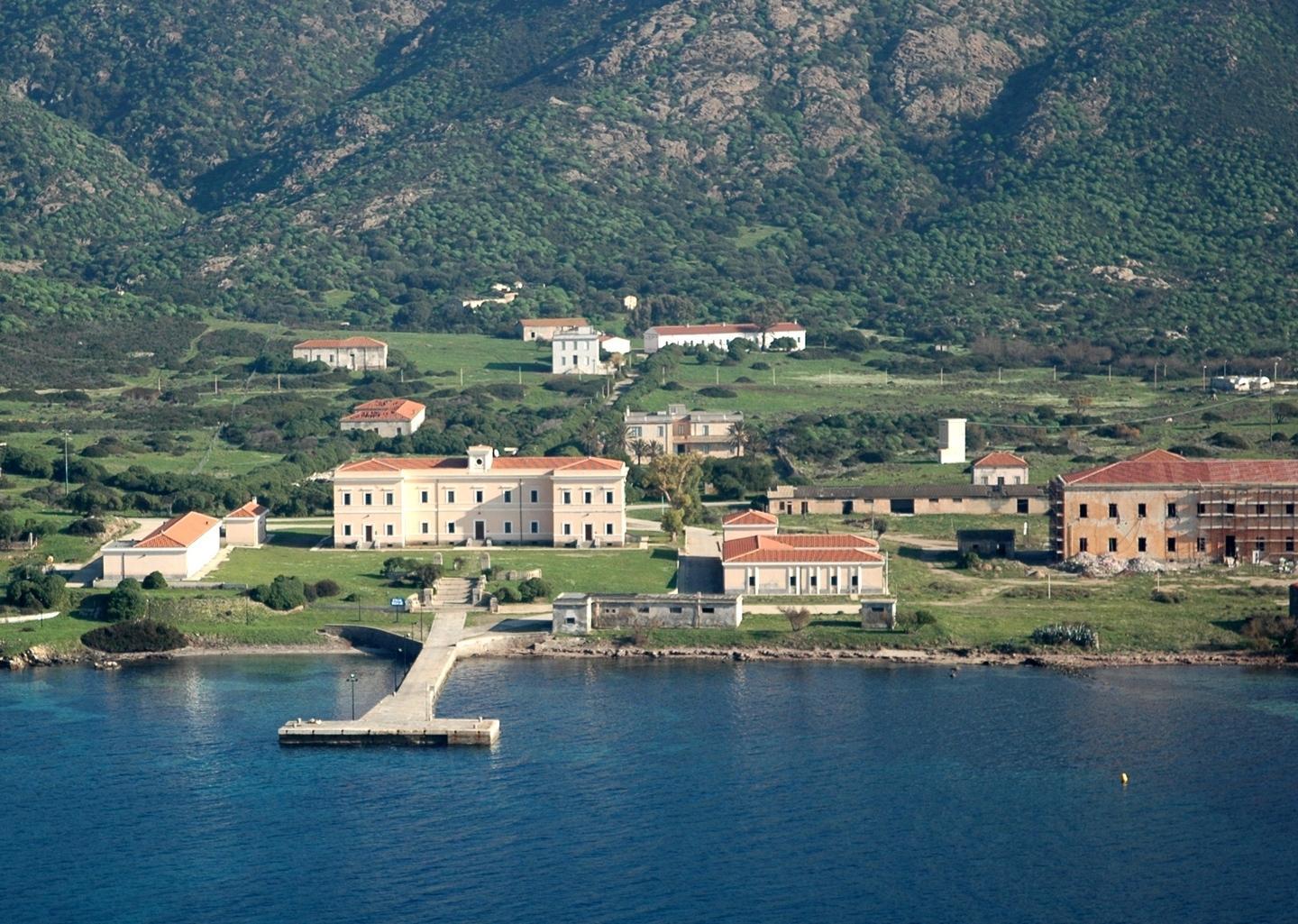 A Cala Reale niente acqua per i turisti 