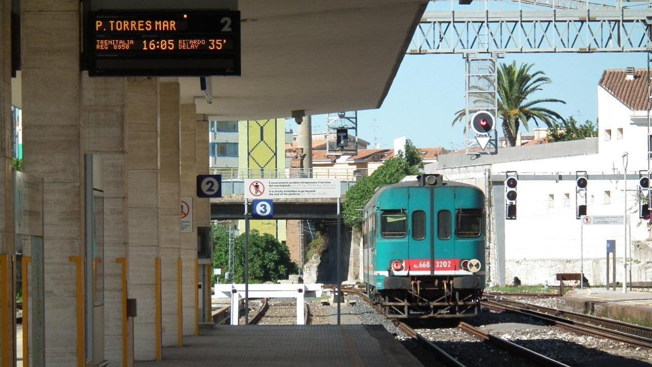 Ferrovie, Solinas: «Lo Stato finanzi la linea a doppio binario»