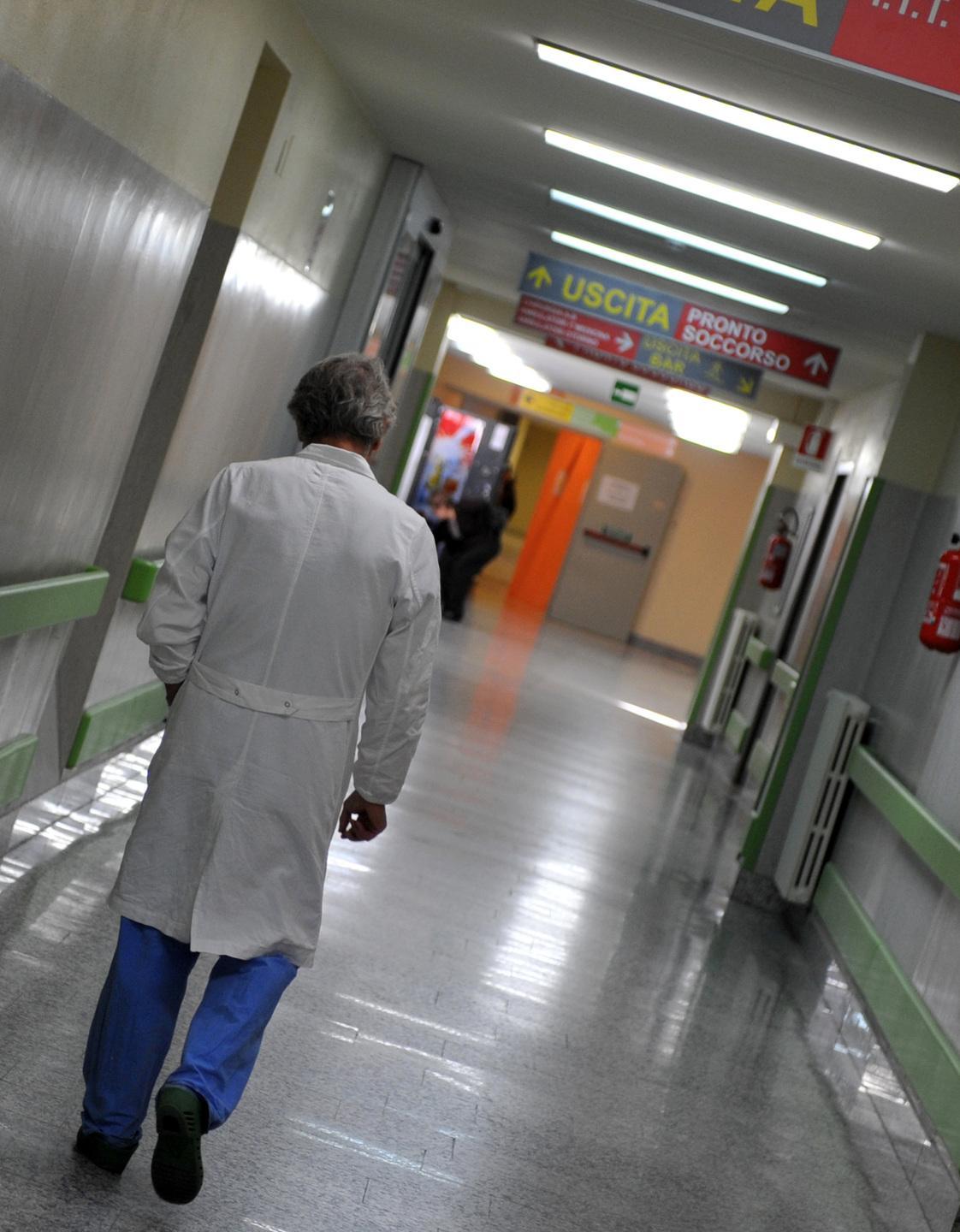 Sospensione in arrivo per 500 sanitari ribelli 