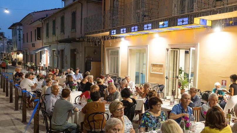 Ferragosto con il “tutto esaurito” a Montecatini. «Che questo pienone sia di buon auspicio»