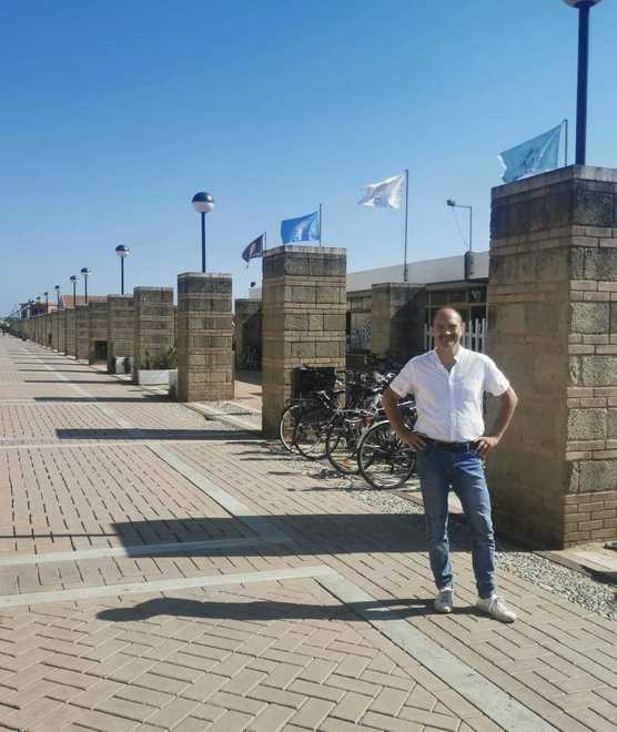 Passeggiata a mare «Togliamo le colonne» 