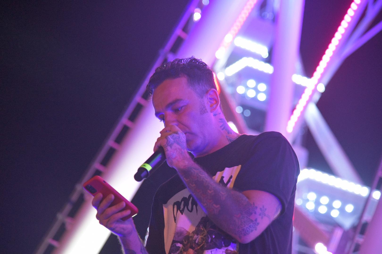 Concerto delle polemiche a Olbia, Salmo spiega com'è nato e risponde a Fedez: «Sei un politico»