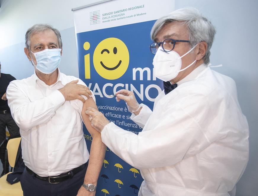 «Spero che qualcuno adesso cambi idea a Modena. Vaccinarsi è un dovere» 