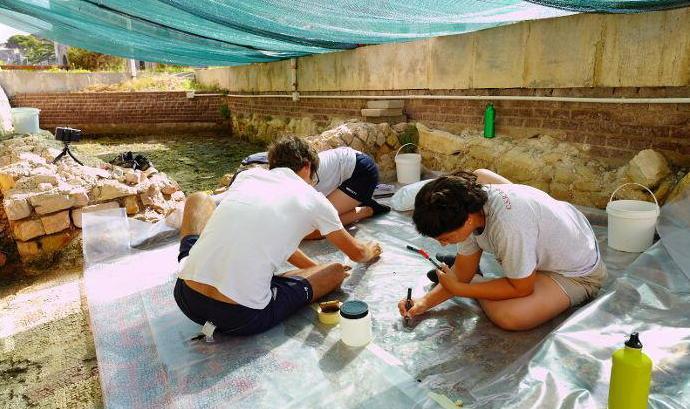 Alla Linguella si torna a scavare la storia per salvare gli antichi mosaici dall’oblio 