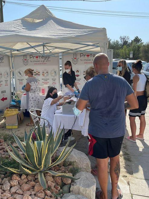 Open Day a Lido Spina In fila per il tampone
