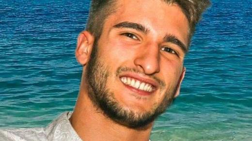 L’addio a Emanuele con la solidarietà e l’inclusione sociale