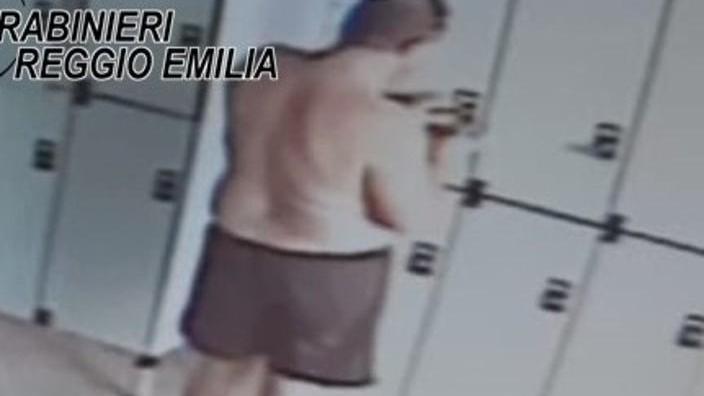 Al ladro della piscina contestati cinque furti nel giro di due mesi