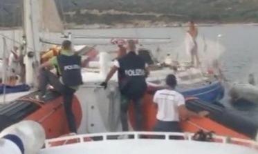 Migranti pericolosi in Italia sul veliero presi i capi della banda internazionale