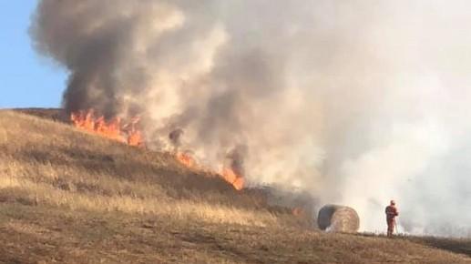 Colline in fumo a Santo Stefano, il sindaco bacchetta i disattenti