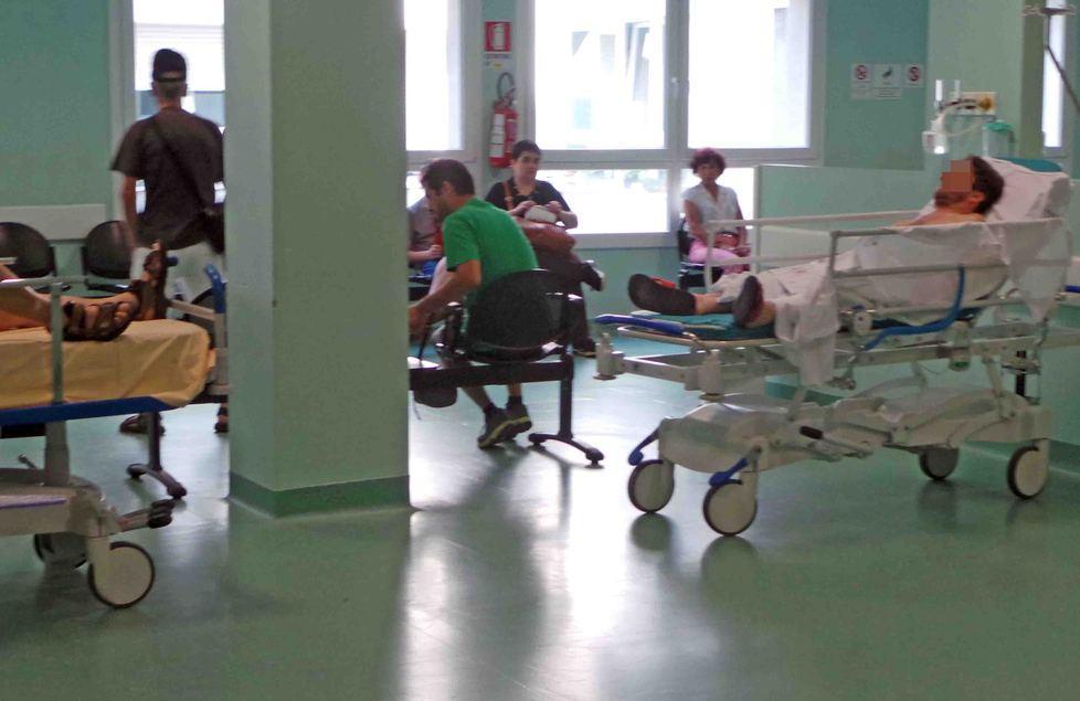 Ferrara, attende per un giorno il ricovero al Sant'Anna 
