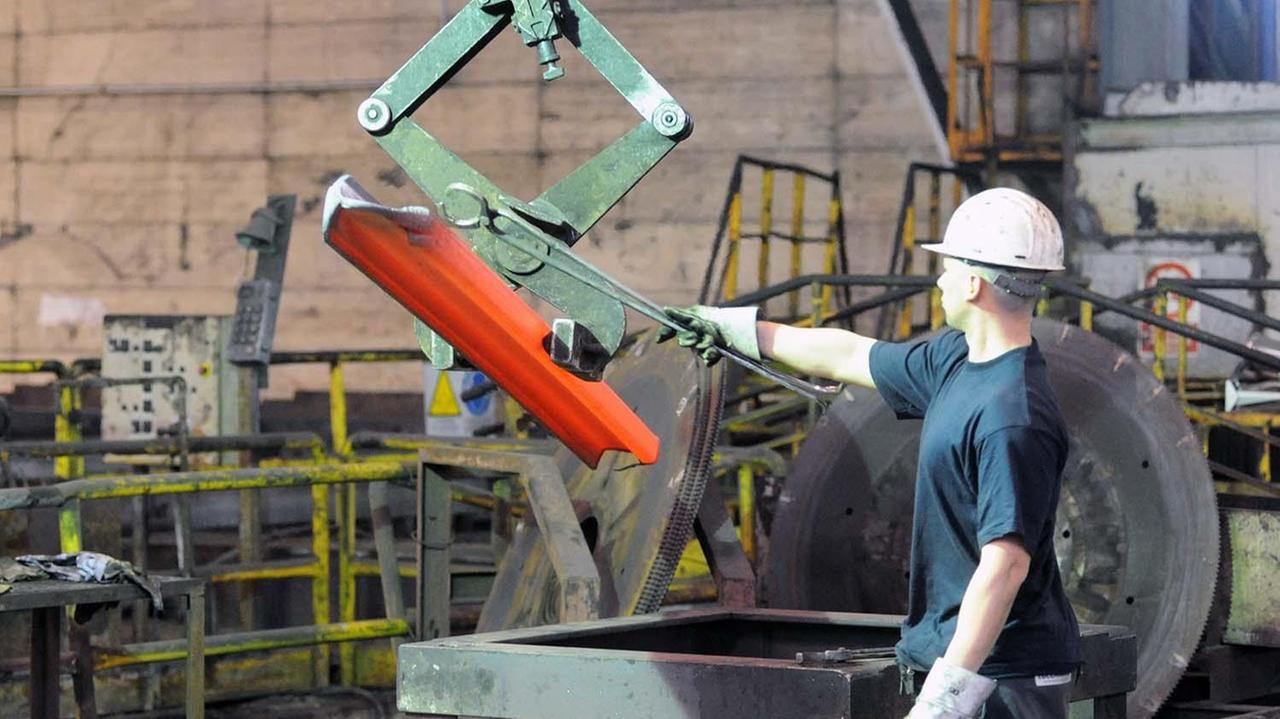 Lavoratori a mensa solo col Green pass, i sindacati temono discriminazioni